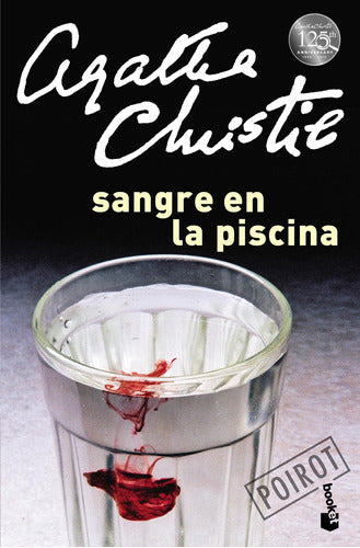 Sangre en la piscina